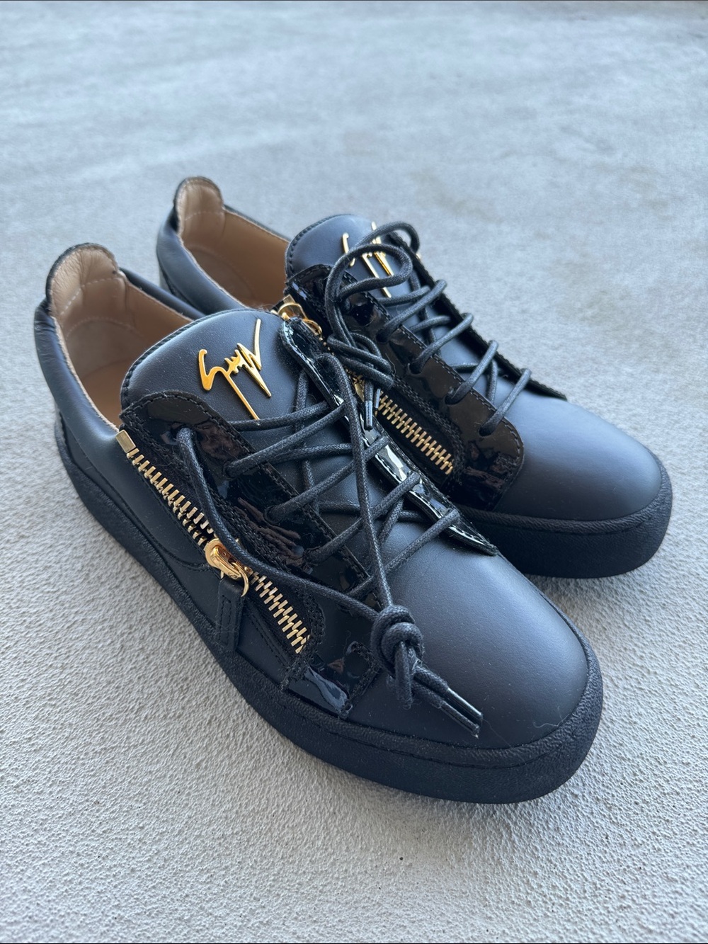 NWOT! Giuseppe Zanotti Black Leather & Patent Low-Top Sneakers Men Size 41